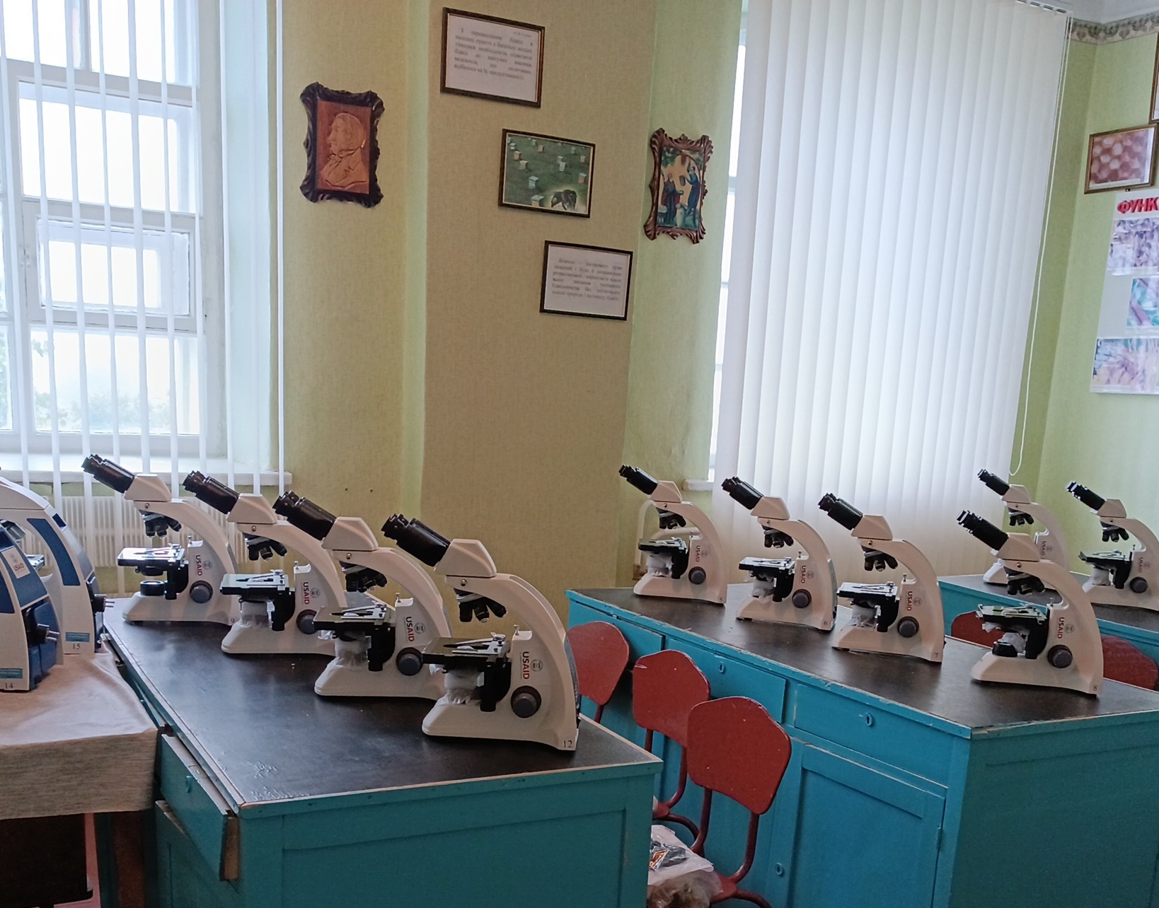 Гадяцьке аграрне училище отримало сучасне обладнання для кращої підготовки фахівців у сфері бджільництва